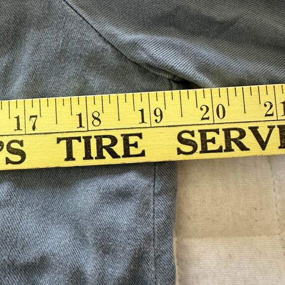 LA VI Shirt Womens Medium Blue Button Down Tunic Minimalist Lagenlook Casual - Picture 9 of 10